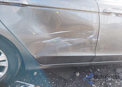 2010 Honda Accord 2.4 Lx-P from USA, damaged, VIN 1HGCP2F4XAA129665